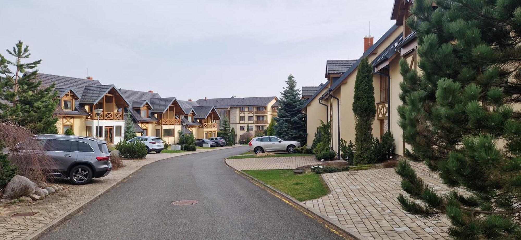 Apartman V Starej Lesnej S Balkonom Stará Lesná Buitenkant foto